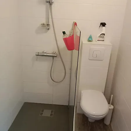 Charmant Studio A De 20 M² Avec Acces A Netflix Apartment Ahetze